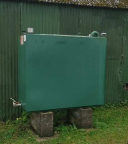 Bovengrondse mazouttank (1000 liter) verwijderen in Laakdal